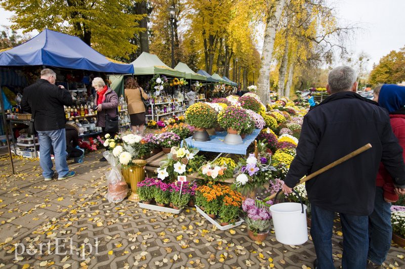 Przygotowania do Wszystkich Świętych