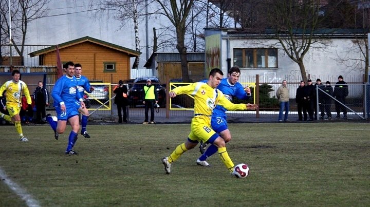 Olimpia wygrała 2:0 z Ruchem i pozostaje liderem