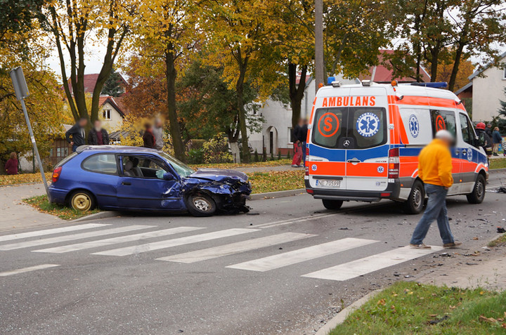 Wypadek na Niepodległości: dwie osoby ranne