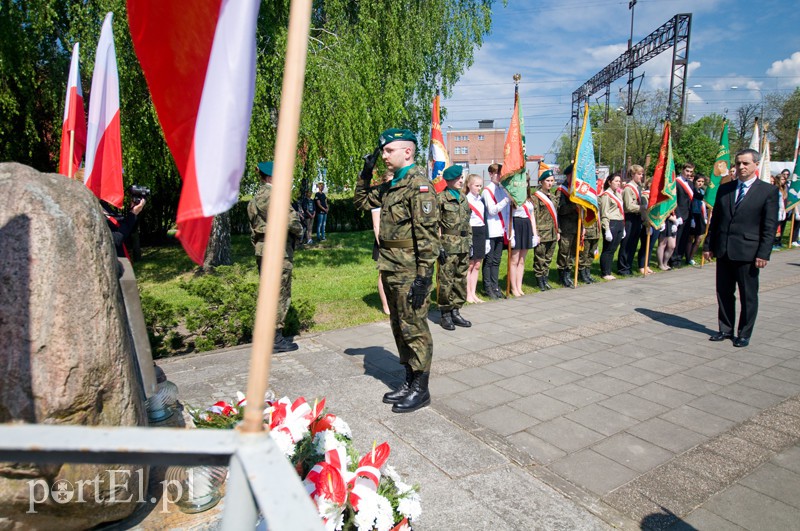 Oddali hołd byłym więźniom