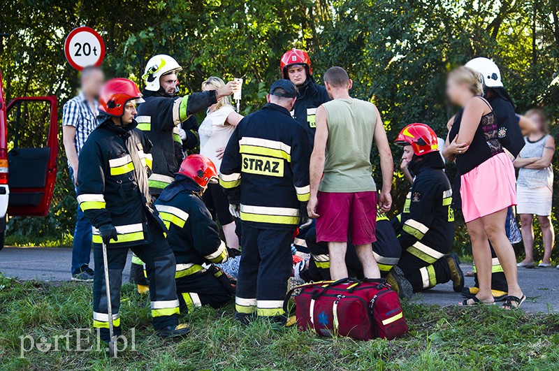  Ciężarówka zderzyła się z autem osobowym. Są ranni