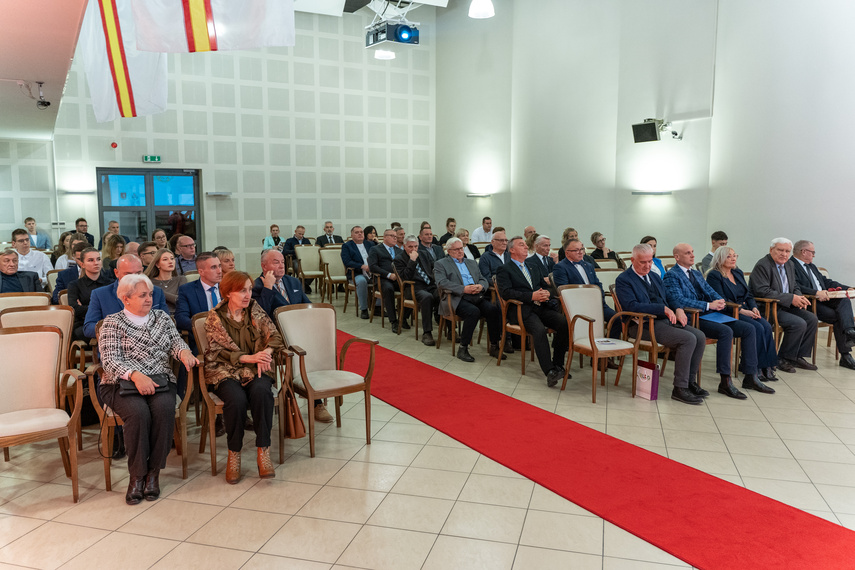 70 lat szkolnego sportu
