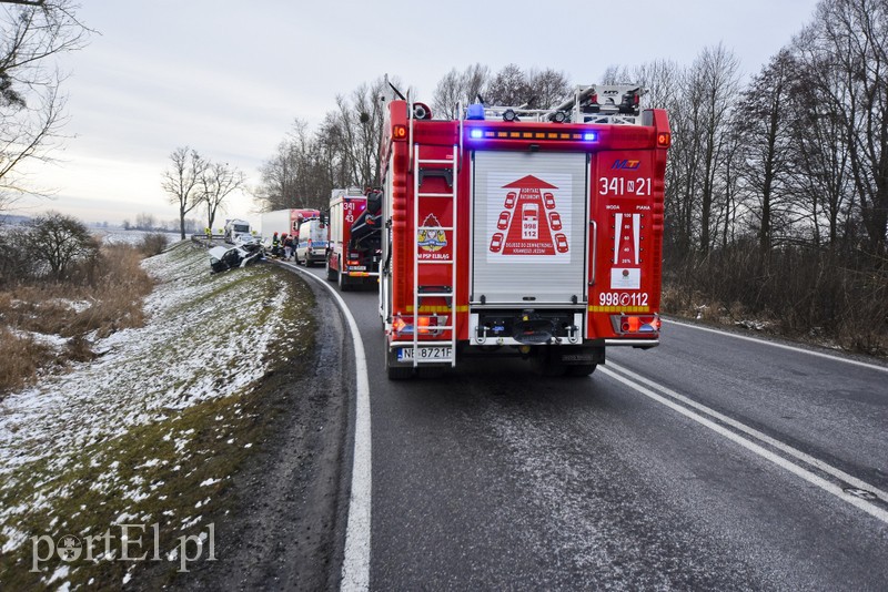 Wypadek audi z bmw na DK 22