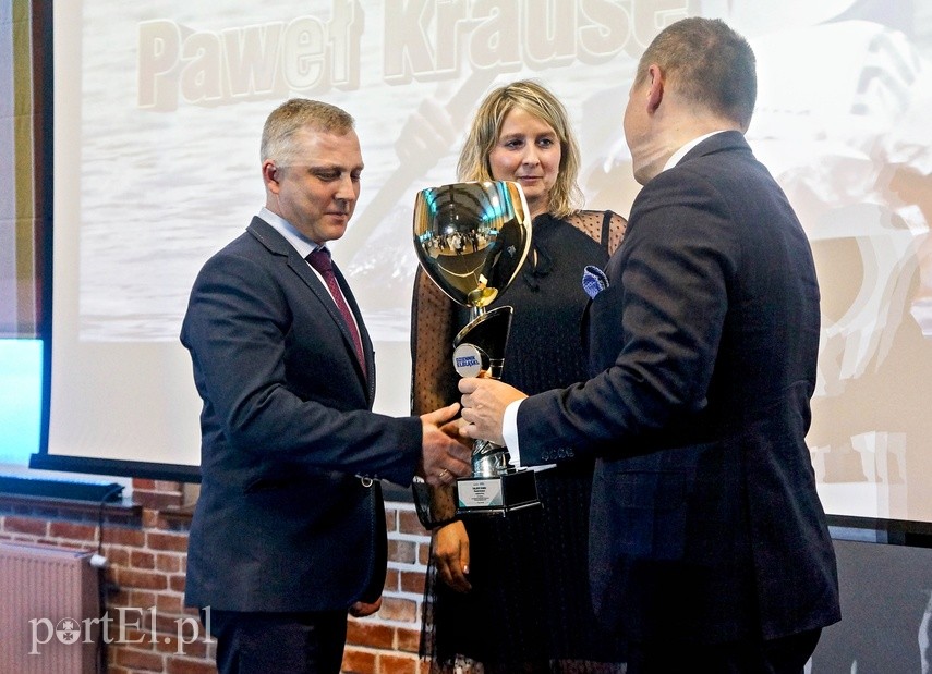Kajakarze rozbili bank