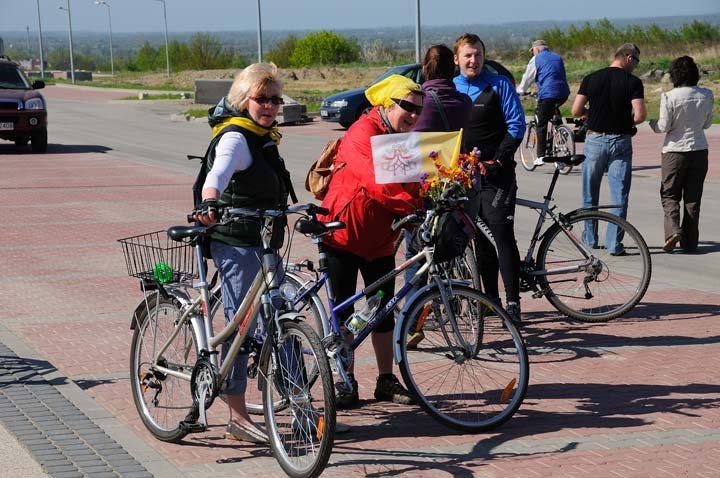Rowerowy spacer z Janem Pawłem II