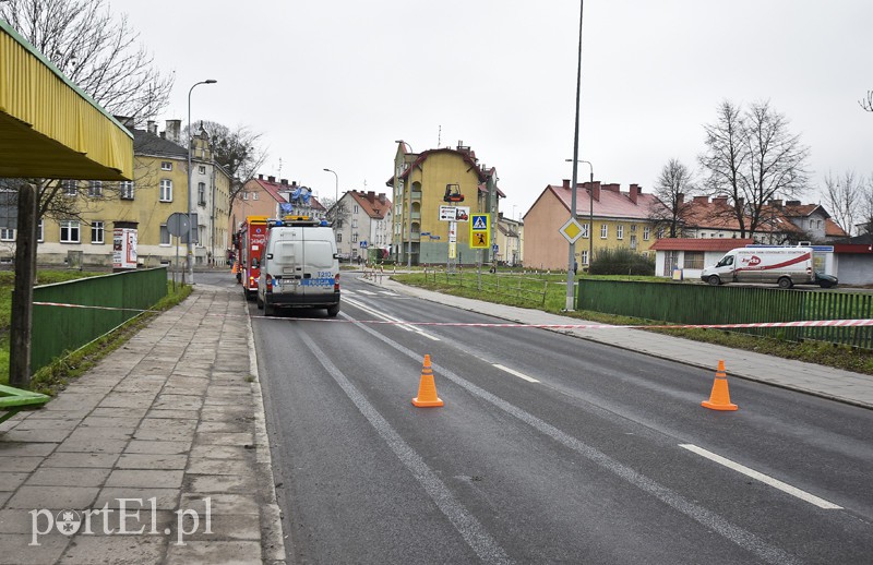 Wypadł ładunek, ruch zablokowany