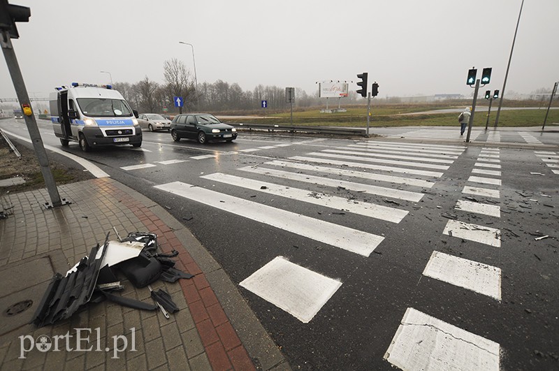  Ciężarówką wjechał w dwa auta