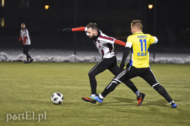 Oskar Rynkowski kruszy zasieki 