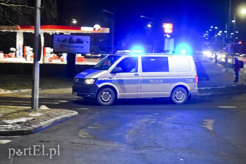 Bomba na stacji paliw, na szczęście to tylko głupi żart
