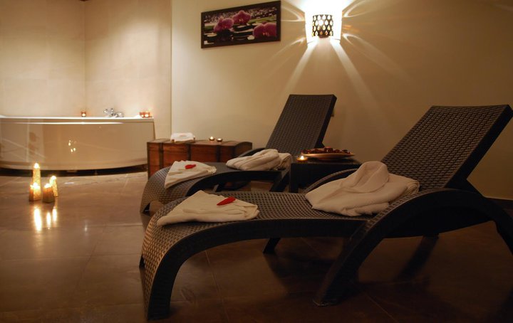Basen w Hotelu Młyn