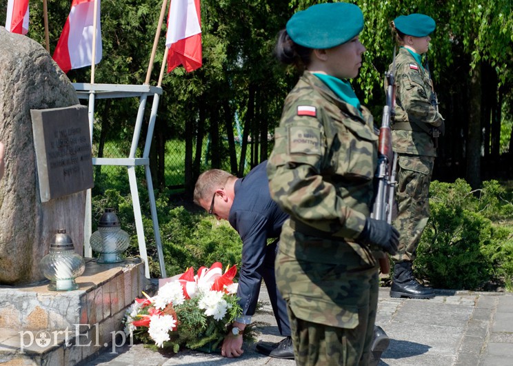 Oddali hołd byłym więźniom