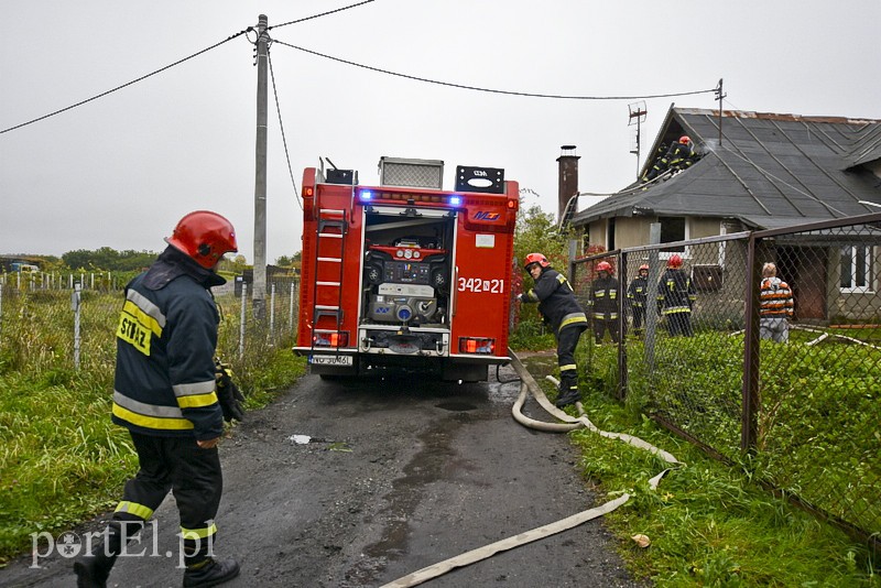 Pożar poddasza w Dąbrowie