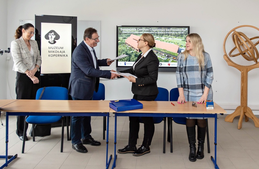 Rozpoczynają budowę Europejskiego Centrum Copernicus