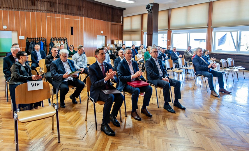 100 lat i I ligi