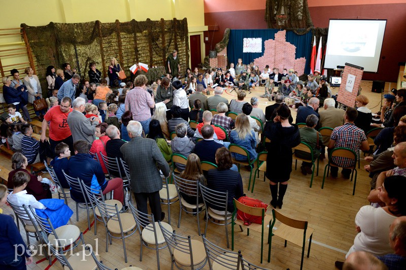 Uczniowie SP 12: Pamiętamy!