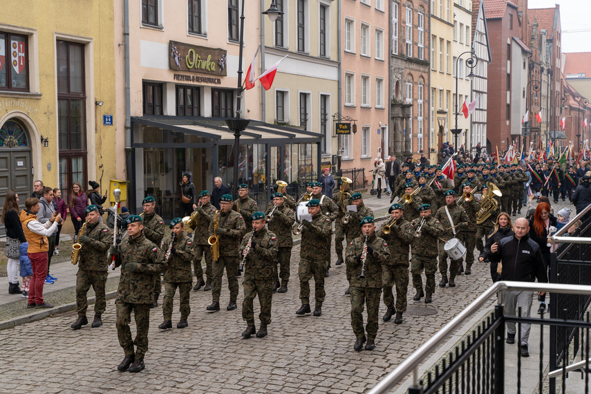 Elblążanie uczcili 105. rocznicę odzyskania niepodległości
