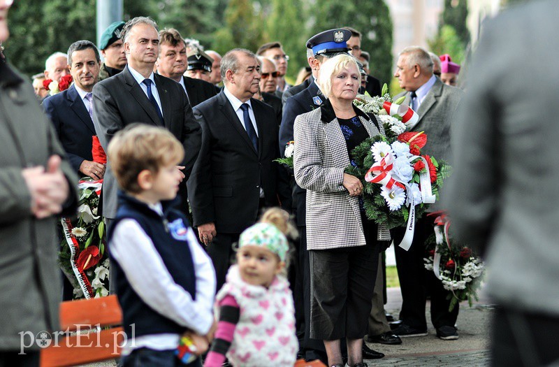 Gdy ludzie zapomną, kamienie wołać będą..