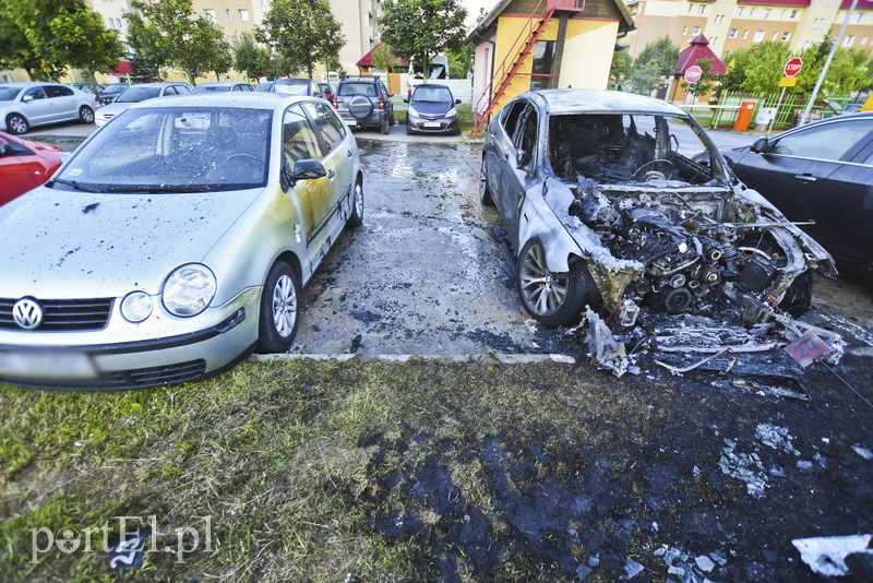 Pożar bmw przy ul. Kossaka