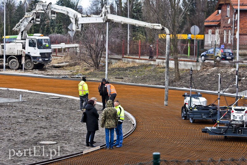 Na Agrykoli leją beton