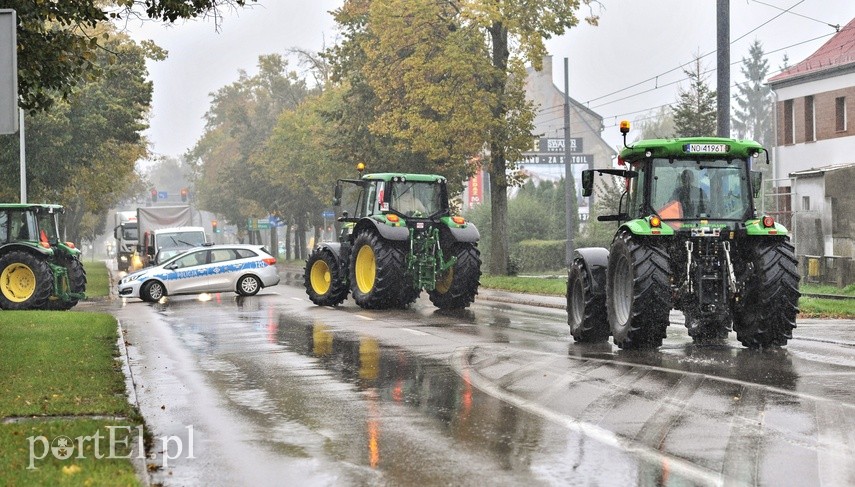 Rolniczy protest w Elblągu. Nie dla piątki Kaczyńskiego