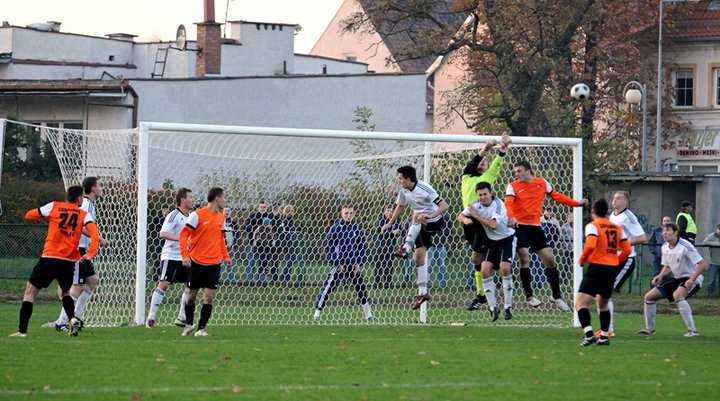Derby dla Olimpii 2004
