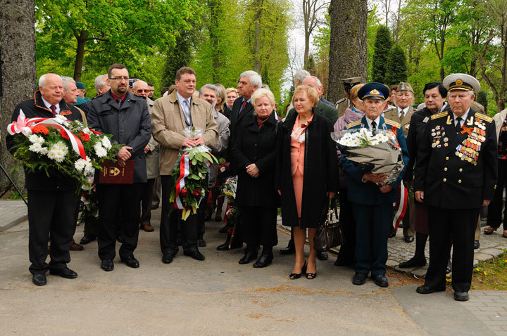 Obchody 66. rocznicy zakończenia II wojny światowej