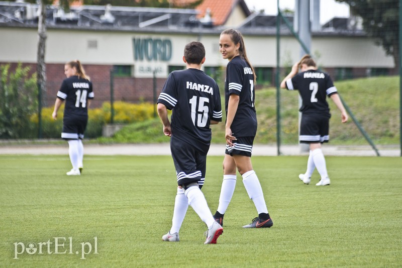Falstart Hanzy na rozpoczęcie sezonu