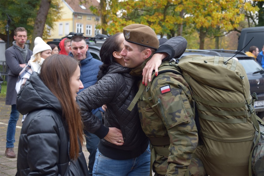 Przysięga WOT w 43 batalionie lekkiej piechoty w Braniewie
