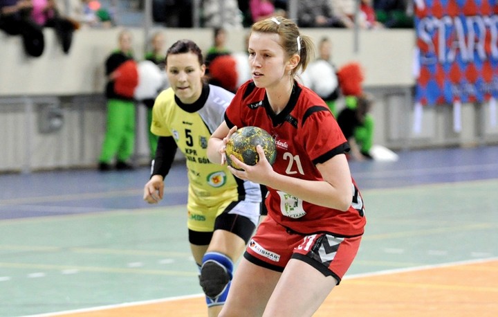 Oddala sie szansa gry w fazie play-off