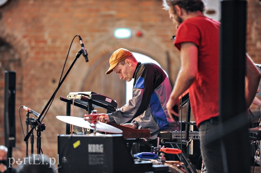 Jazz ponad wirusem