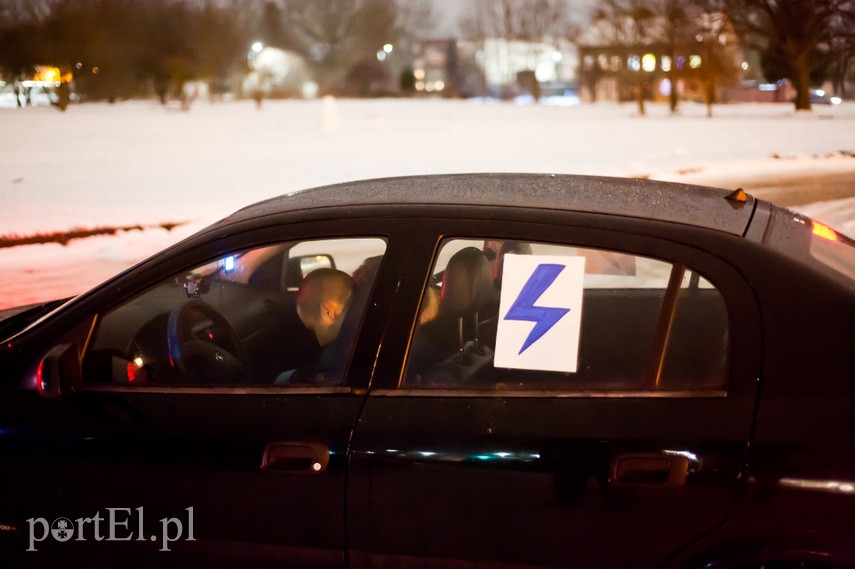 Samochodowy spacer z Elbląskim Strajkiem Kobiet