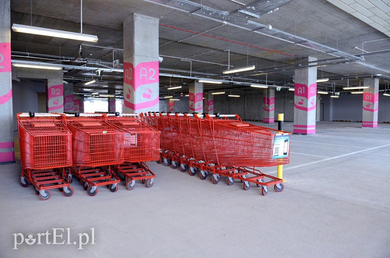 Nowe parkingi w CH Ogrody