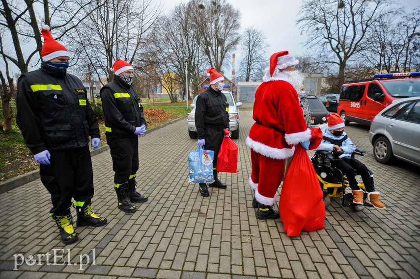 Strażacki Mikołaj spełnia marzenia