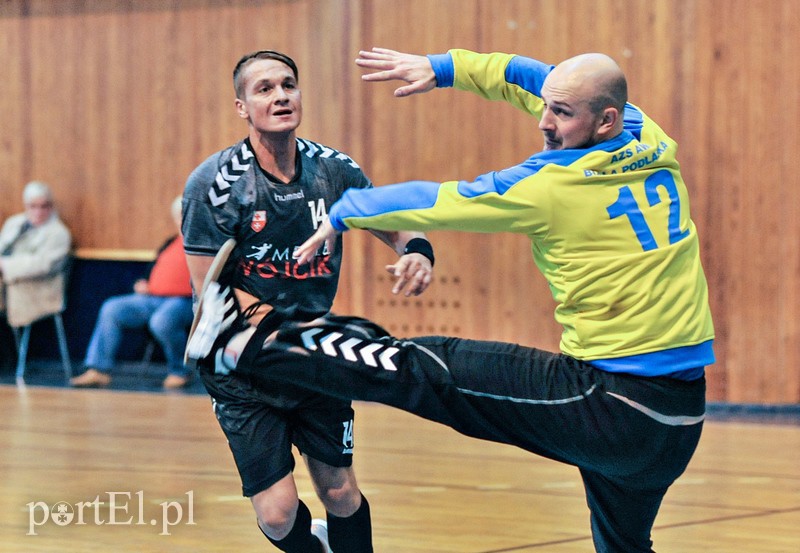 Wygrana Meblarzy z beniaminkiem