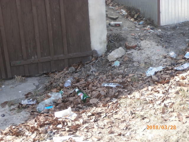 Sadowa jak wysypisko śmieci