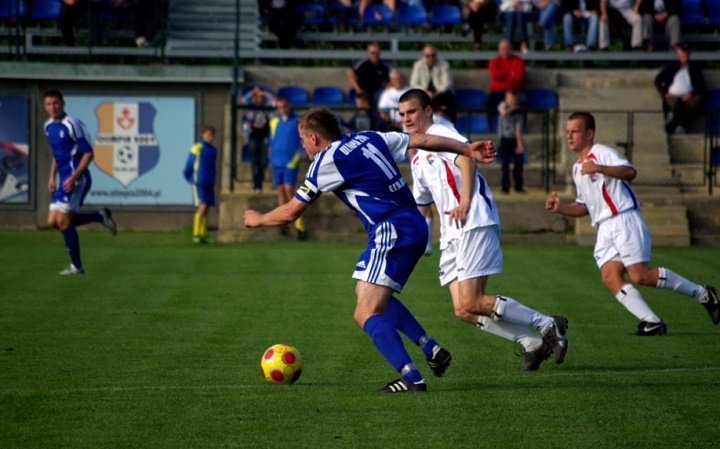 Pewne zwycięstwo Olimpii 2004