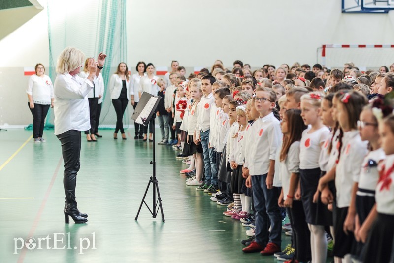 Hymn na 773 głosy