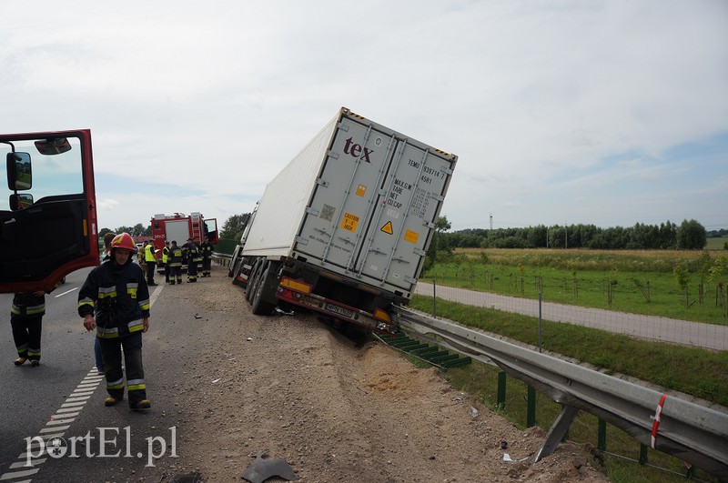 Wypadek na siódemce, utrudnienia w ruchu 