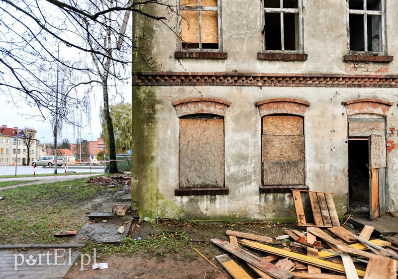 Rozbiórka budynku przy ul. Traugutta