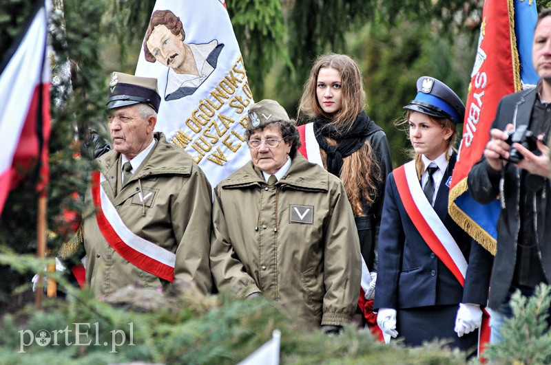 Uroczystości pod krzyżem katyńskim