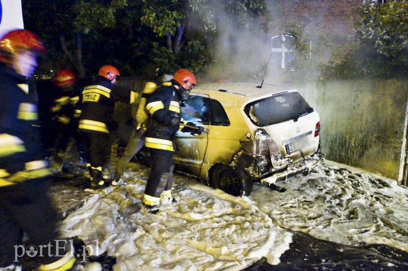  Na Grunwaldzkiej spłonął mercedes