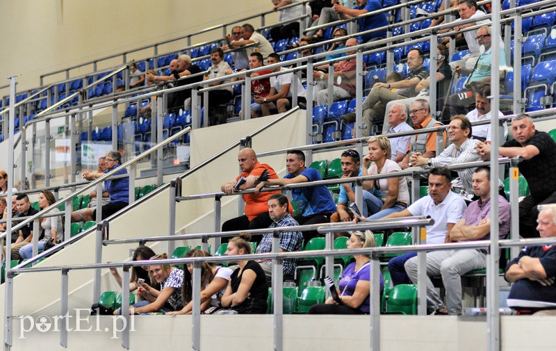 Meblarze pokonali MKS Poznań