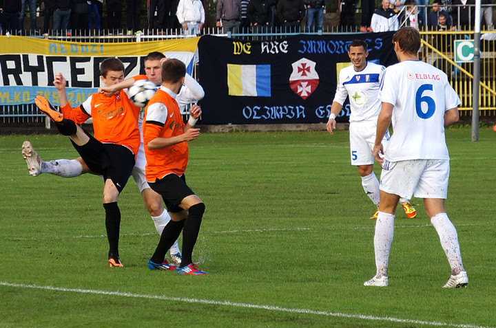 Derby na remis
