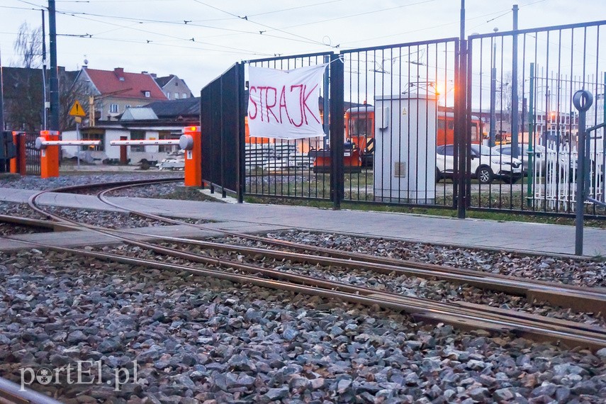 Strajku dzień pierwszy