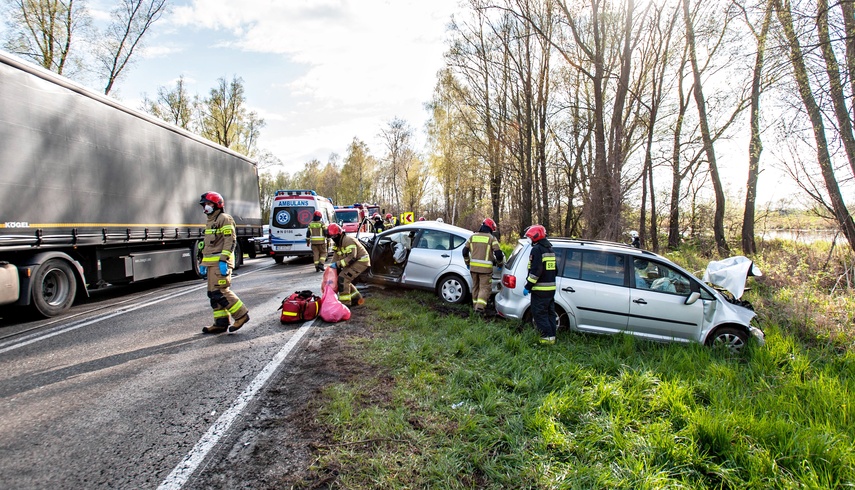 Wypadek w Karczowiskach. Droga nr 22 zablokowana