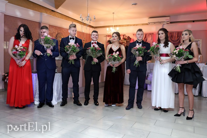 ZSEiO: Tego balu się nie zapomina