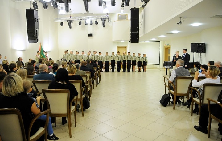 Na sztandar szkoły uroczyście przysięgamy…