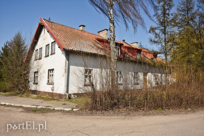 Kolejna działka idzie pod młotek