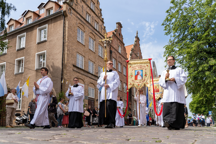  Przez miasto przejdą procesje
