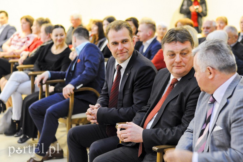  Nagrodzeni za działalność artystyczną